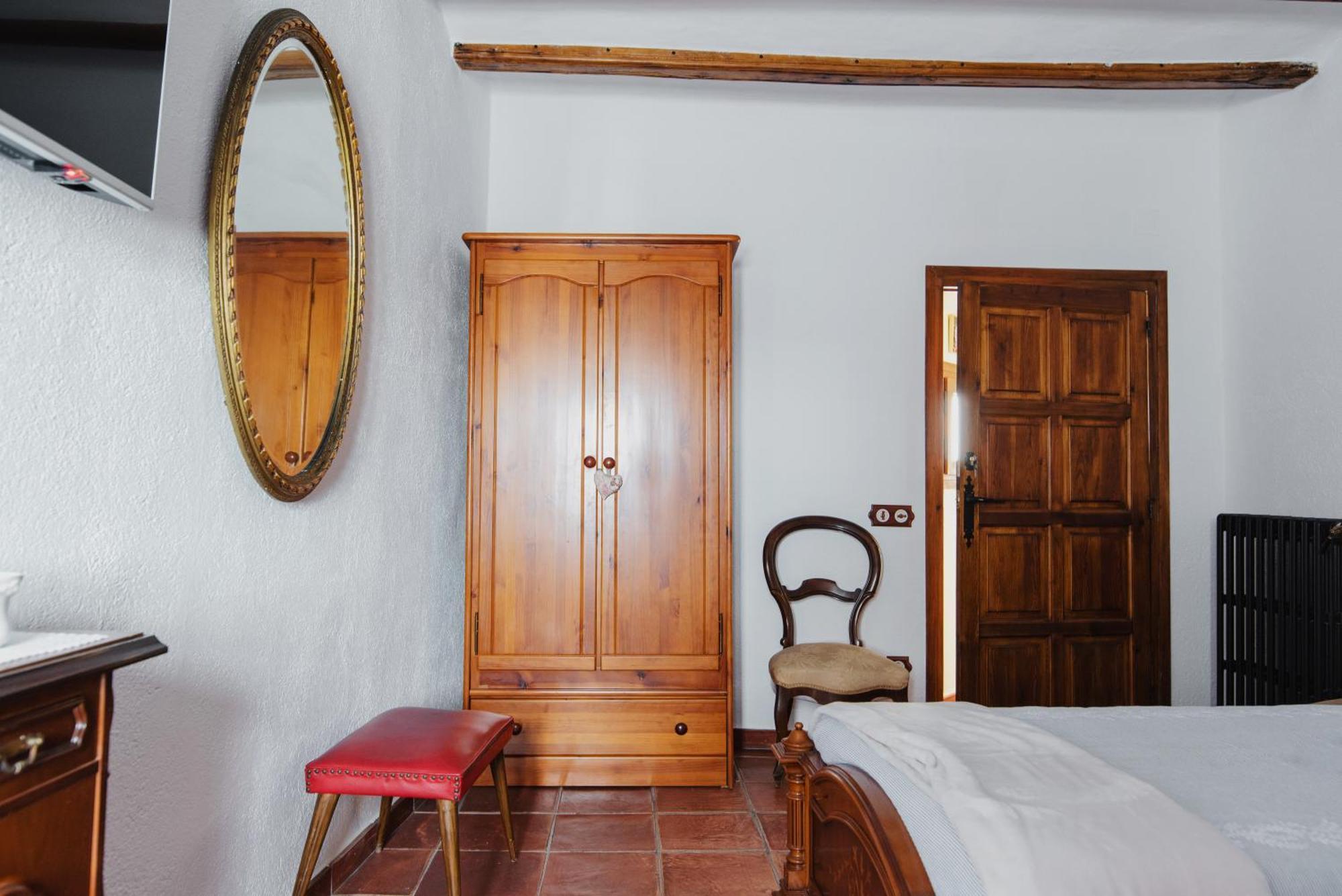 Masia Can Viver - Olive Oil Tourism B&B Bigues I Riells Zimmer foto